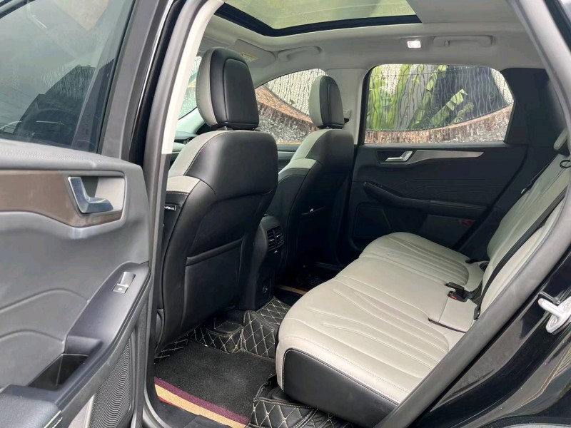 深圳22年福特锐际5