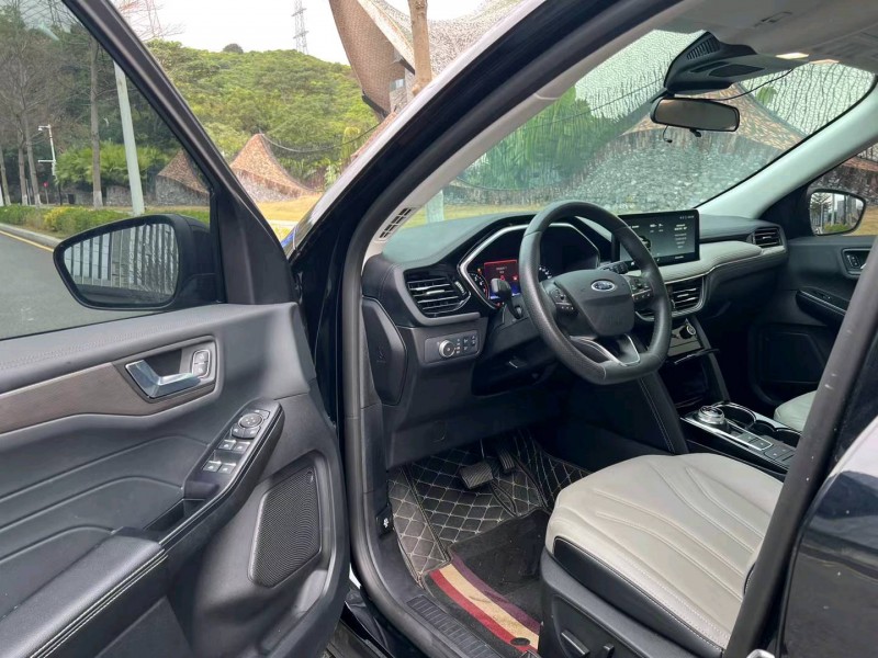 深圳22年福特锐际6