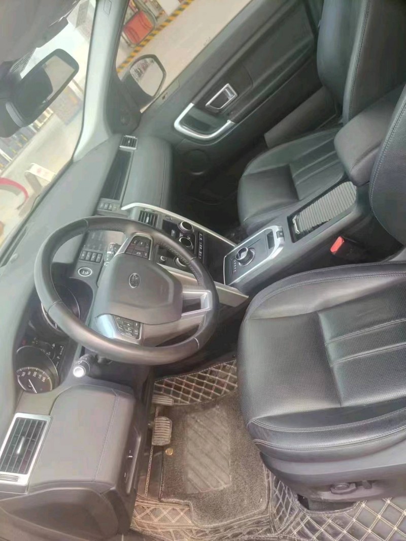 石家庄17年路虎发现神行4