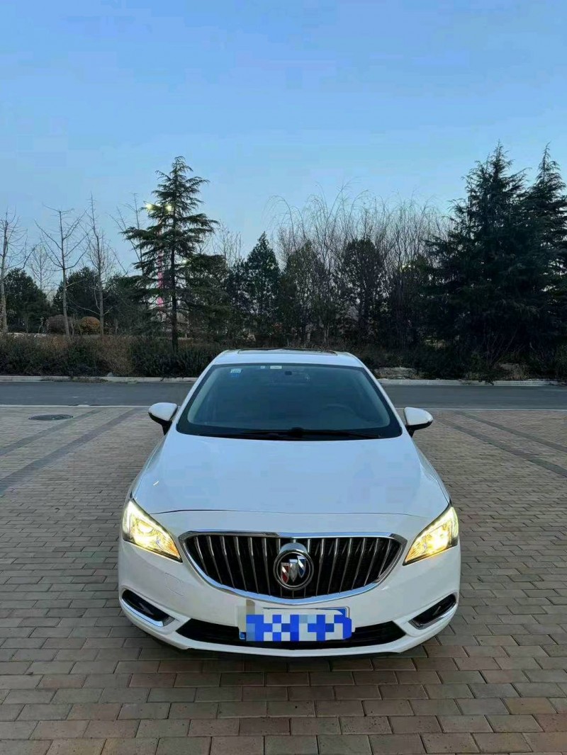 枣庄17年别克威朗1