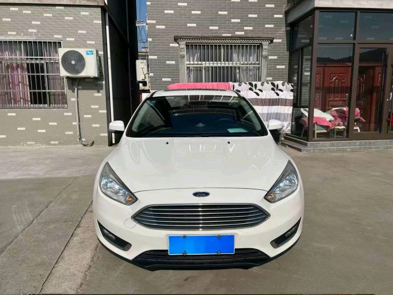 常州16年福特福克斯1