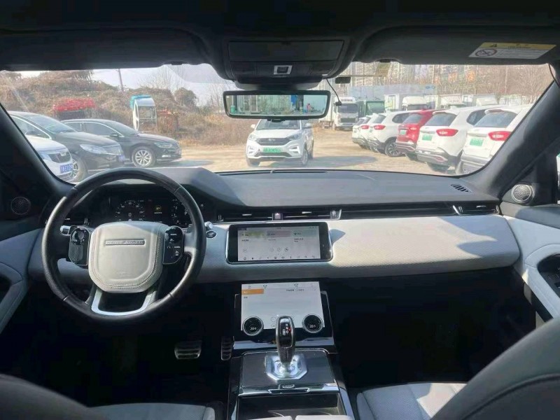 东营20年路虎极光4