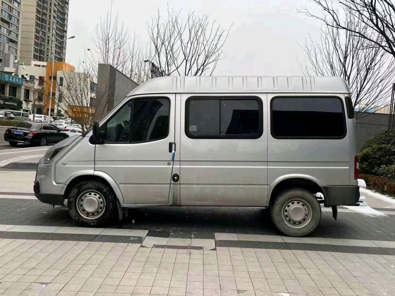 常州21年福特全顺5