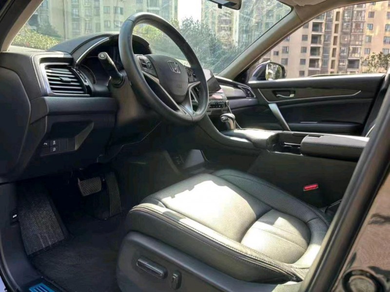 邵阳22年本田冠道9