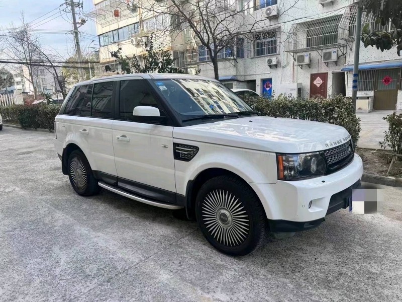 常州12年路虎揽胜运动2