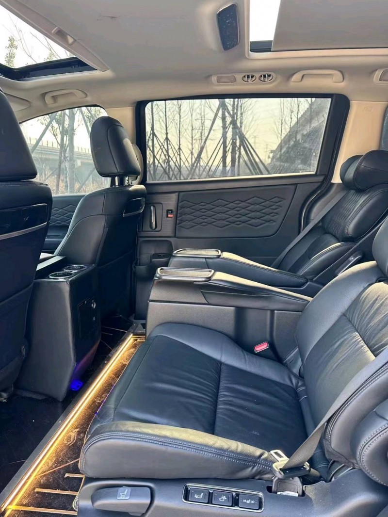 青岛22年本田艾力绅6