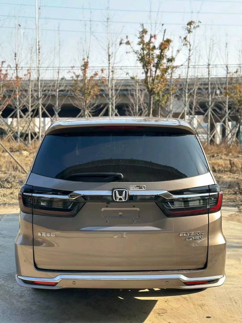 青岛22年本田艾力绅9