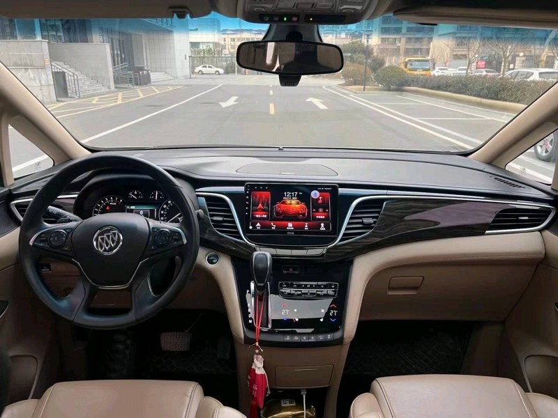 枣庄17年别克GL84