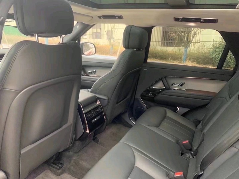 枣庄23年路虎揽胜运动4