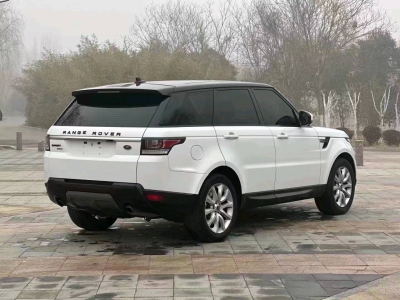 东营16年路虎揽胜运动5