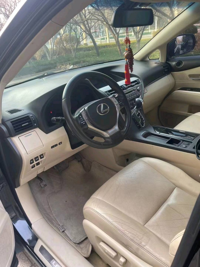 东营13年雷克萨斯RX7