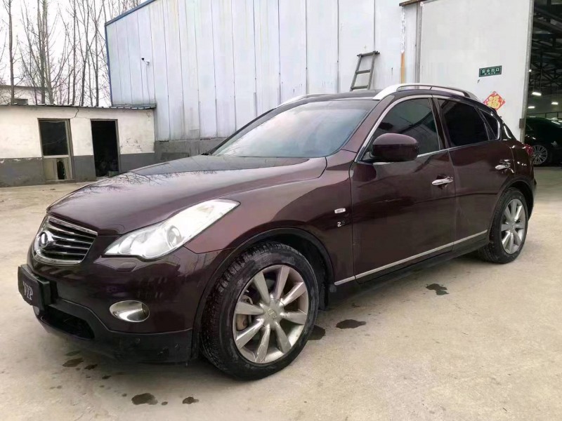 濟寧14年英菲尼迪QX503