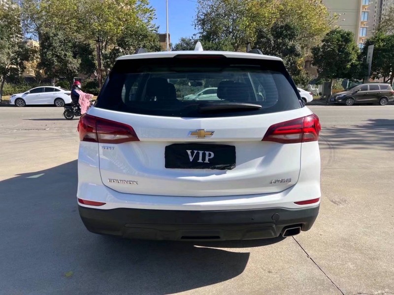 济宁21年雪佛兰探界者9