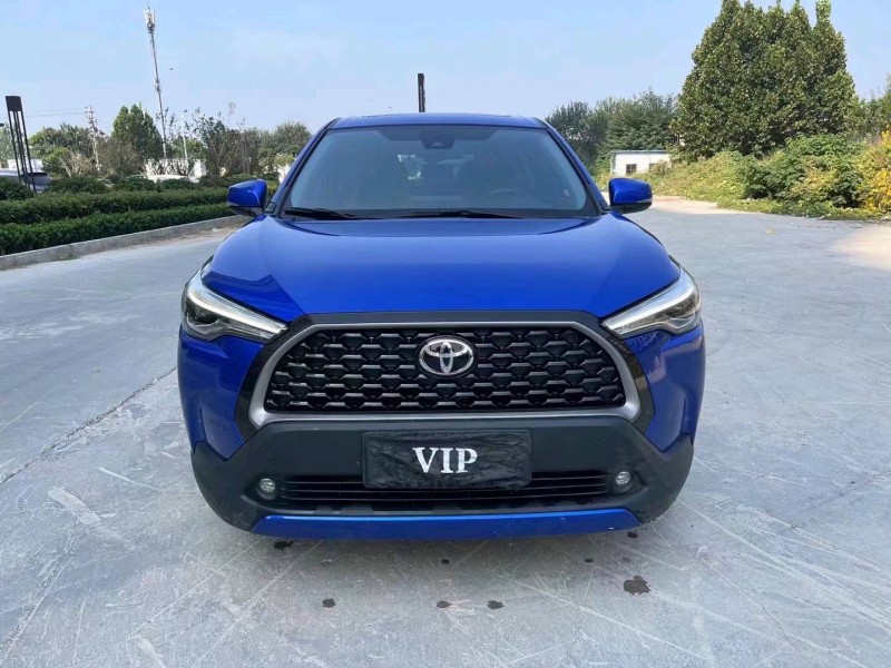 济宁22年丰田锐放1