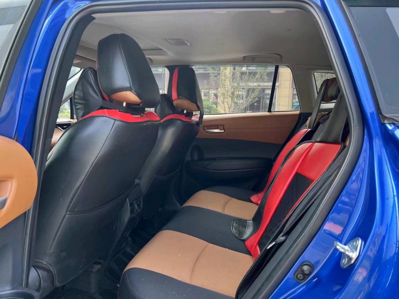 济宁22年丰田锐放6