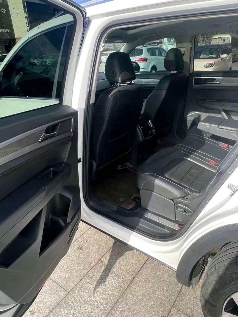 邯郸18年大众途昂3