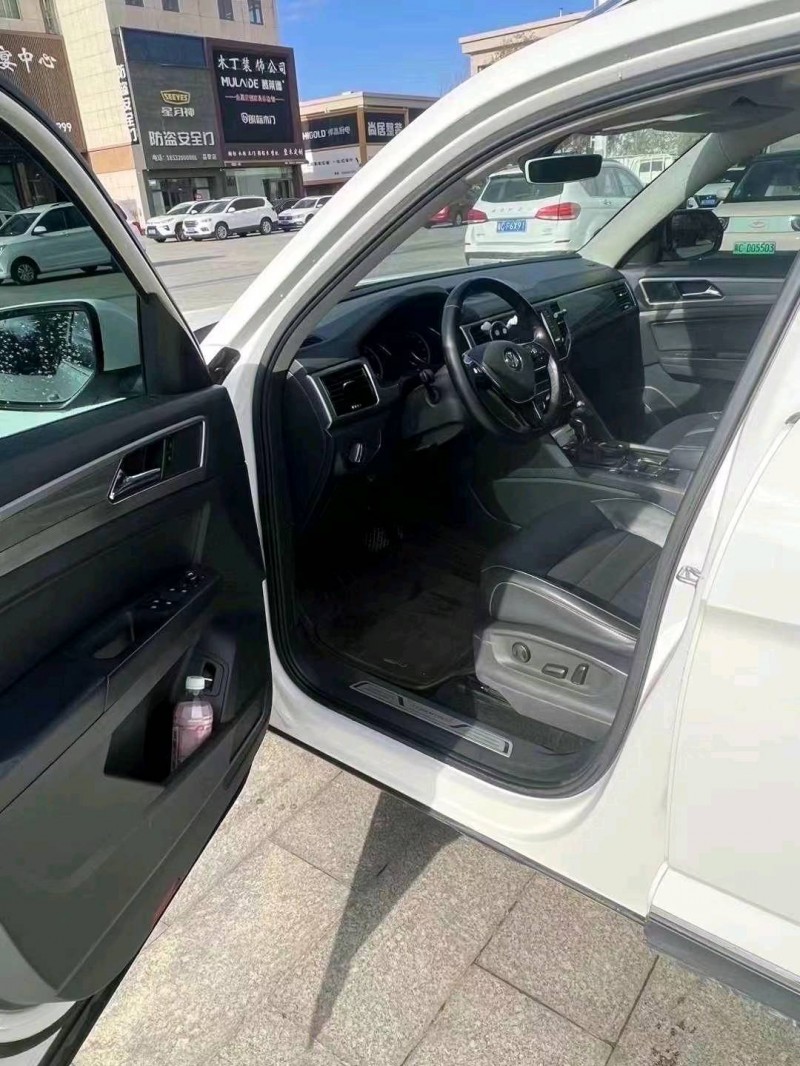 邯郸18年大众途昂6