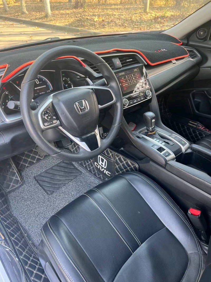 宿迁19年本田思域4