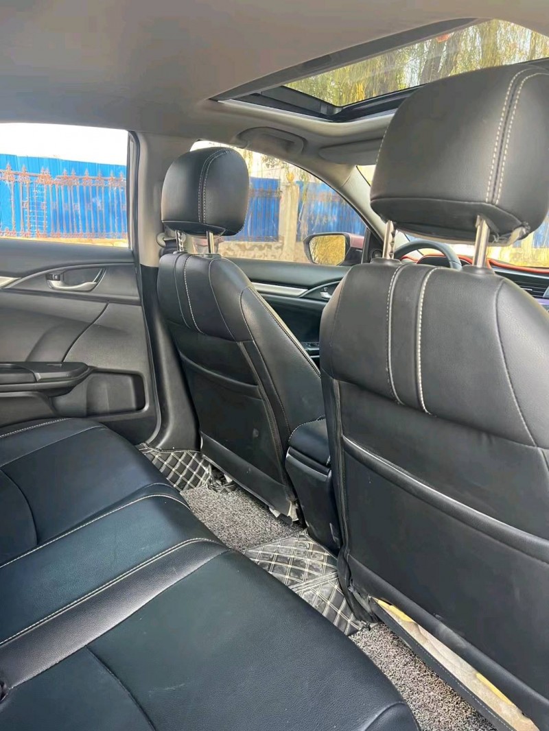 宿迁19年本田思域6