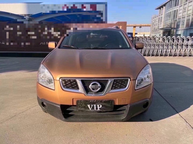 济宁13年日产逍客1