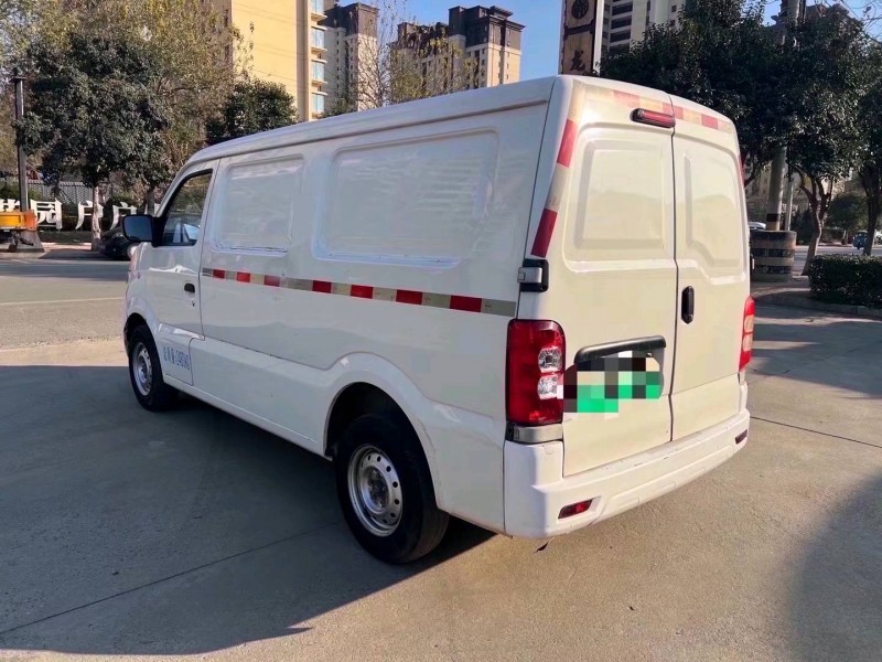 济宁21年长安汽车之星7