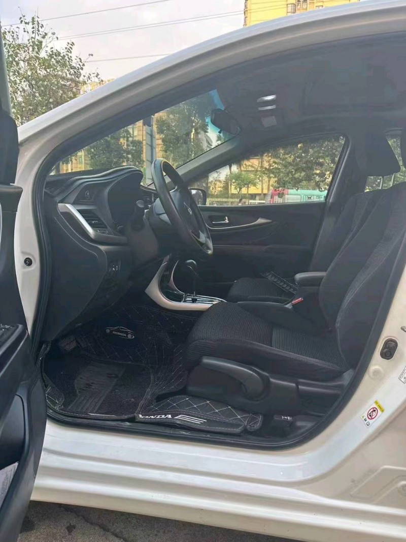 珠海16年本田凌派7