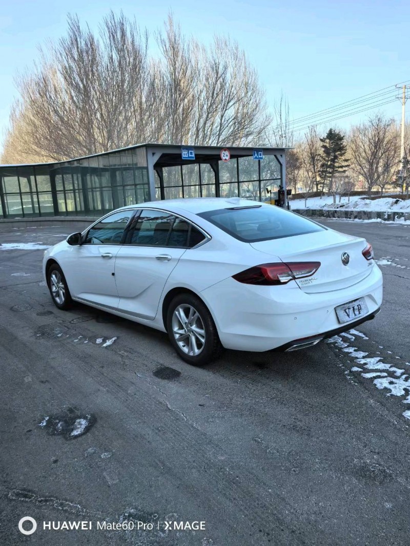 沈阳22年别克君威9