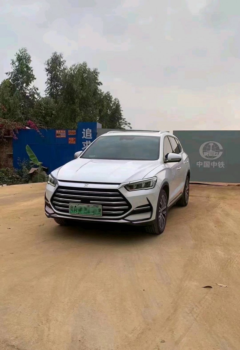 汕头22年比亚迪宋2