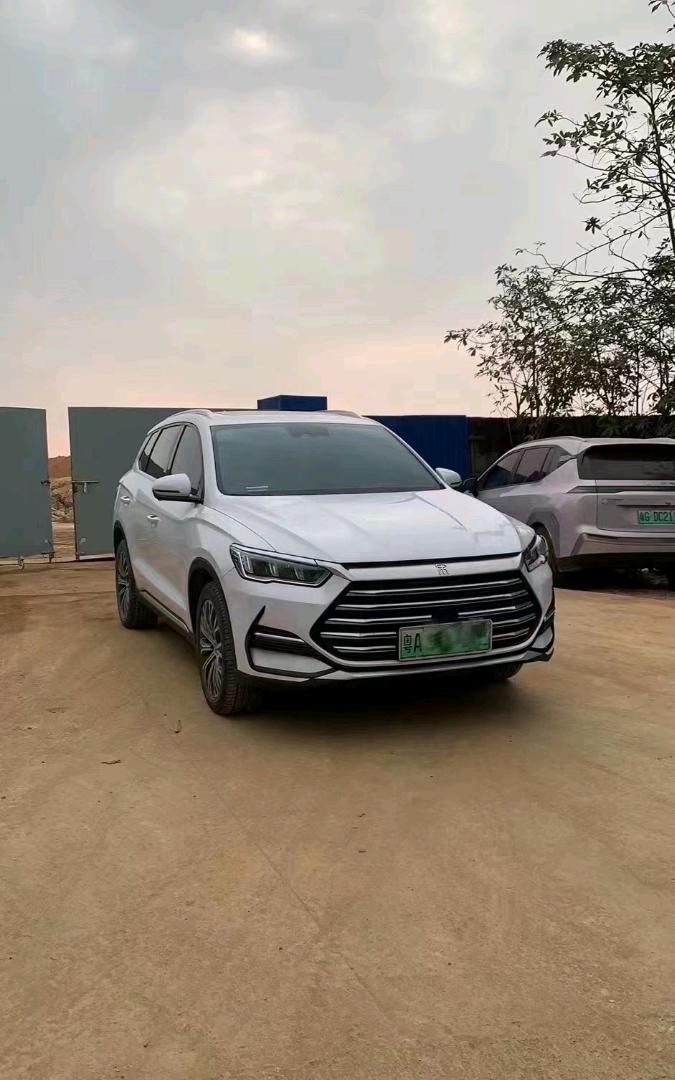 汕头22年比亚迪宋6