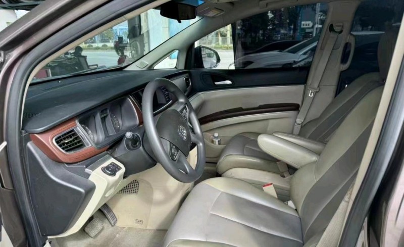 深圳18年别克GL86