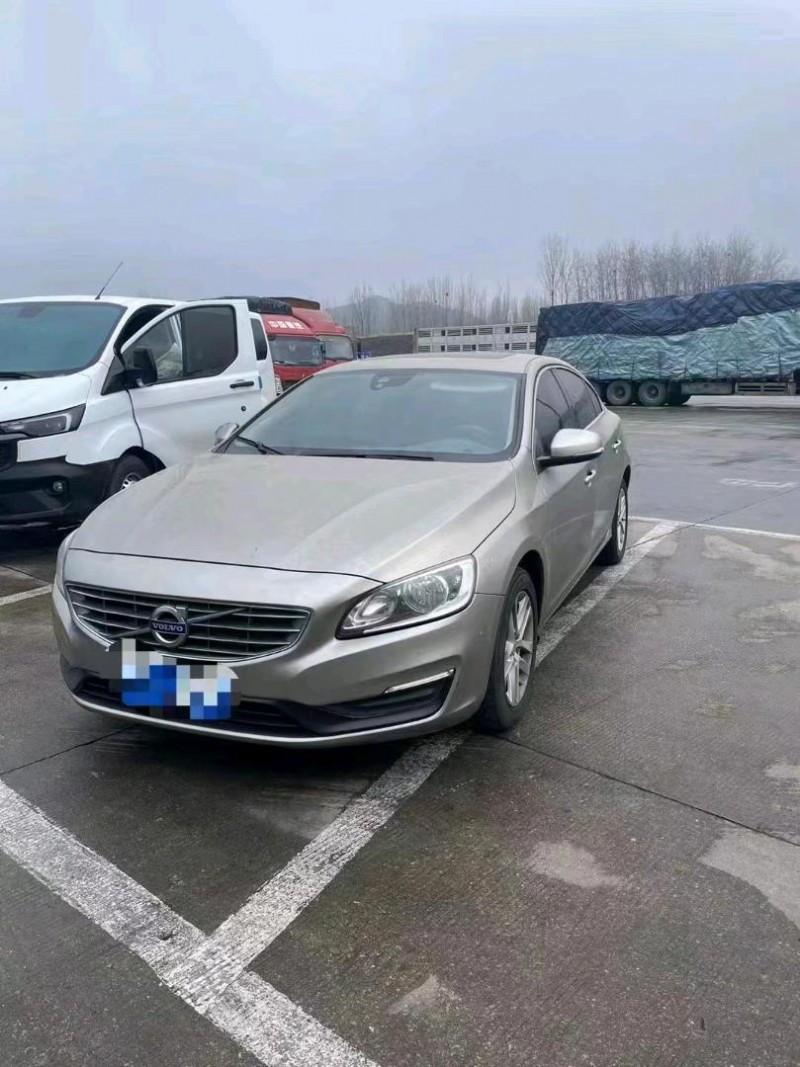枣庄16年沃尔沃S60L8
