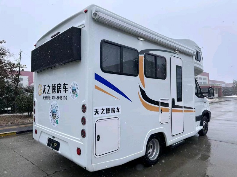 盐城23年依维柯房车9