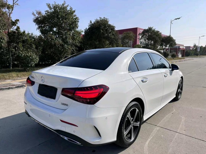 盐城23年奔驰A8