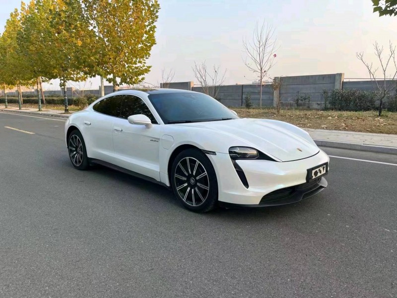 徐州22年保时捷Taycan2