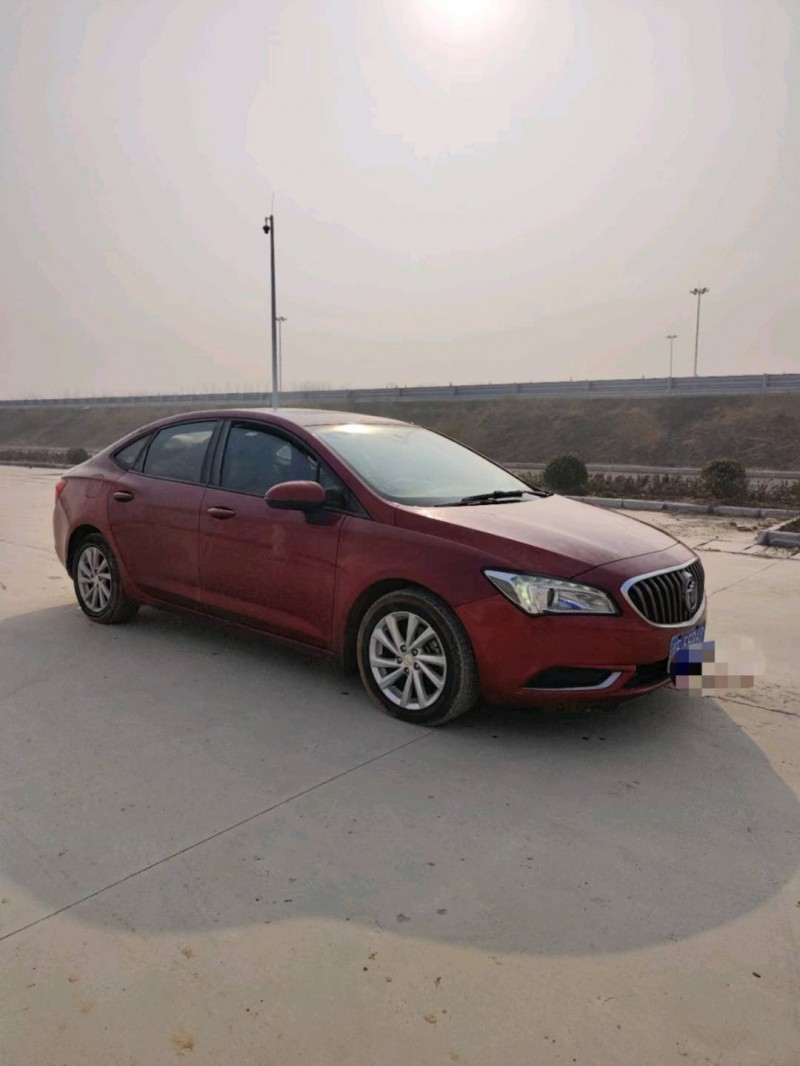 菏泽16年别克威朗2