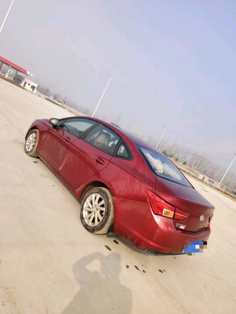 菏泽16年别克威朗8