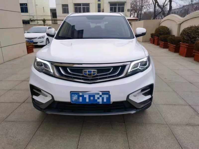 保定19年吉利博越1