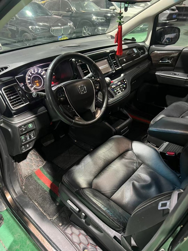 徐州18年本田艾力绅6