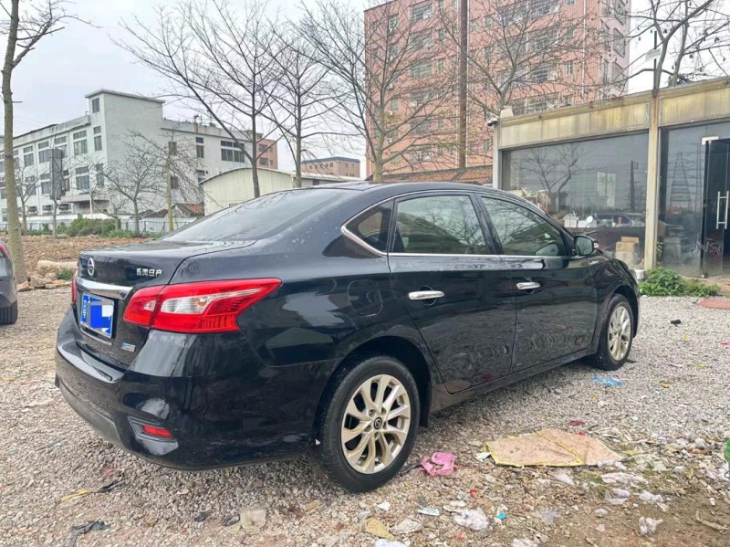 广州20年日产轩逸7