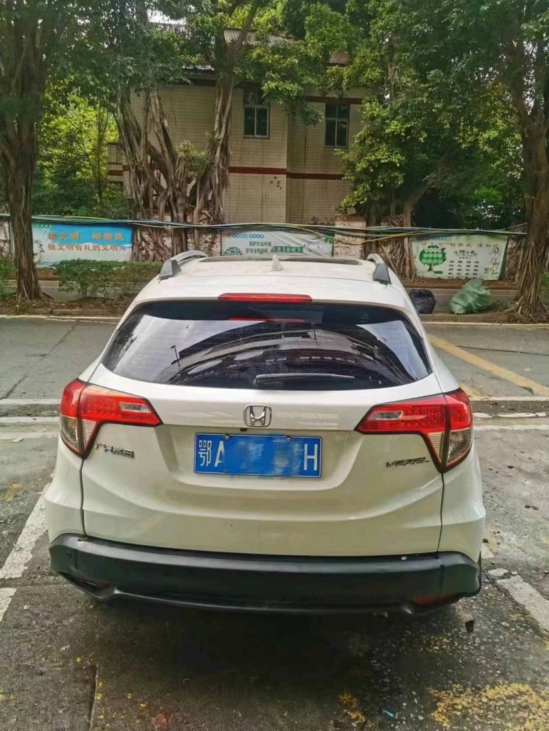 汕头20年本田缤智2