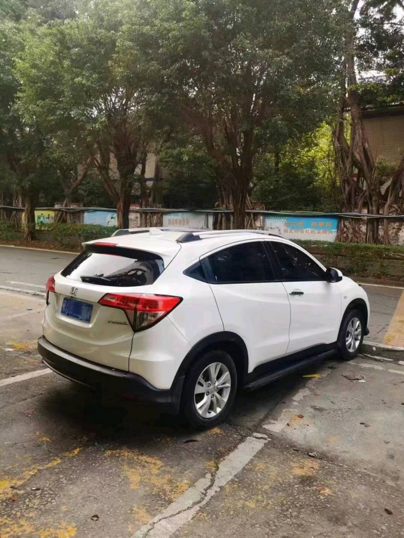 汕头20年本田缤智5