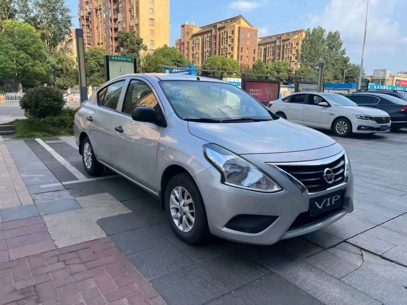 湘潭16年日產陽光3