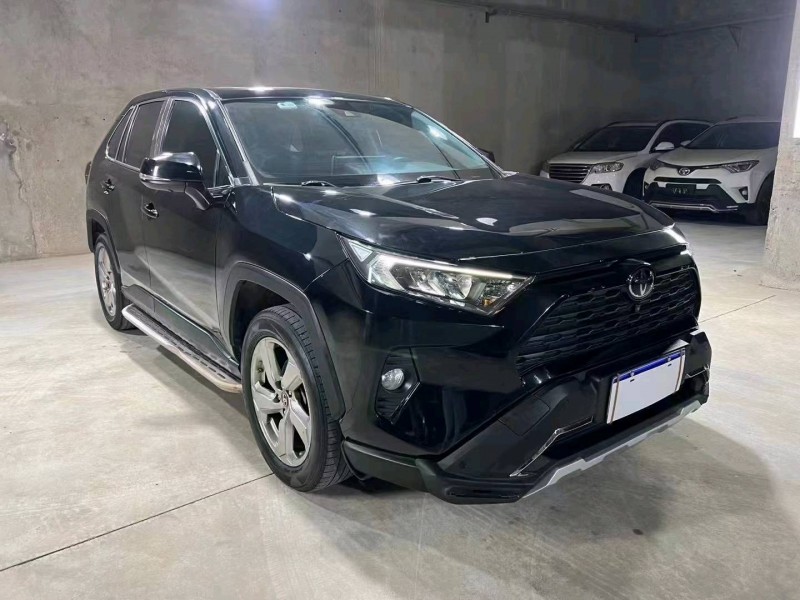 邵阳20年丰田RAV43