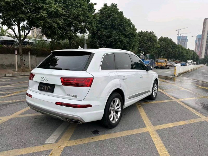 深圳16年奥迪Q79