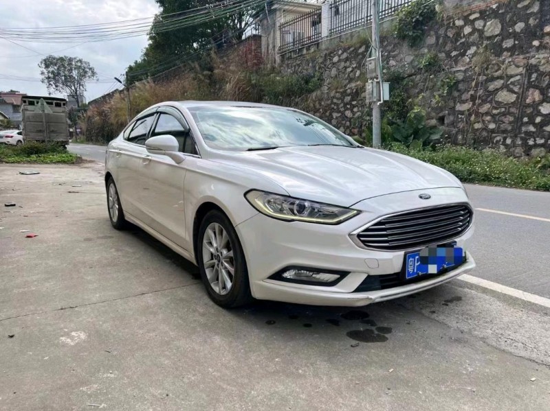 珠海17年福特蒙迪欧3