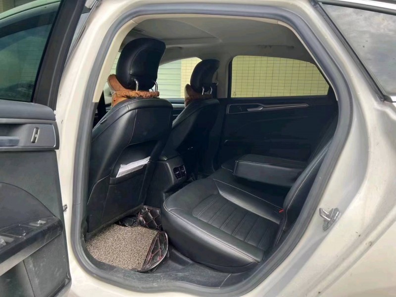 珠海17年福特蒙迪欧4