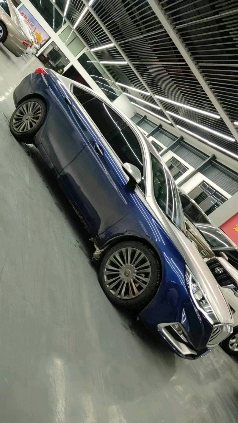 襄阳19年红旗H56