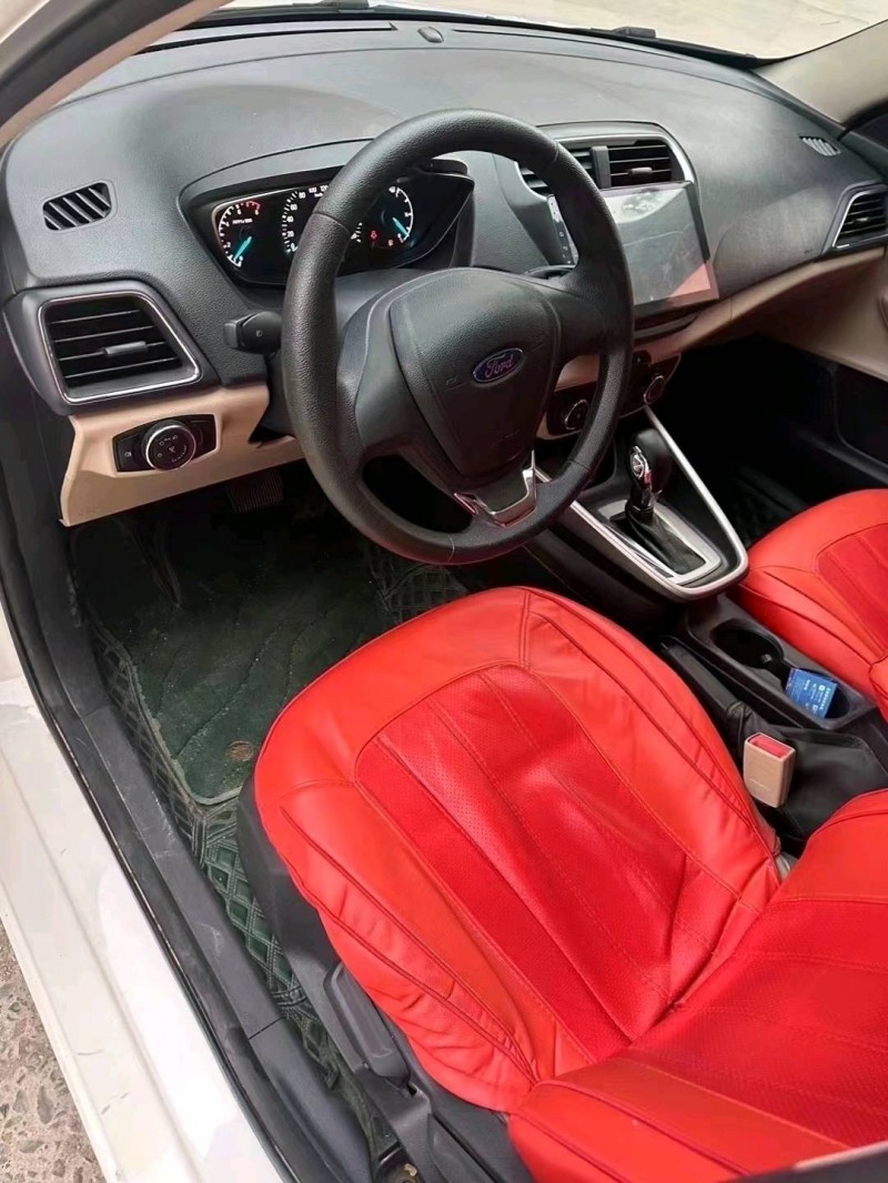 菏泽18年福特福睿斯3