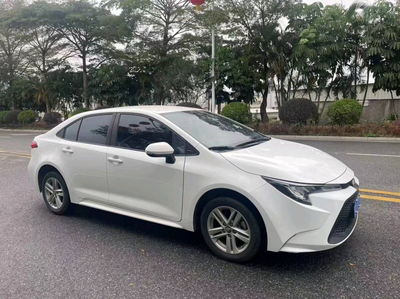 茂名20年丰田雷凌2