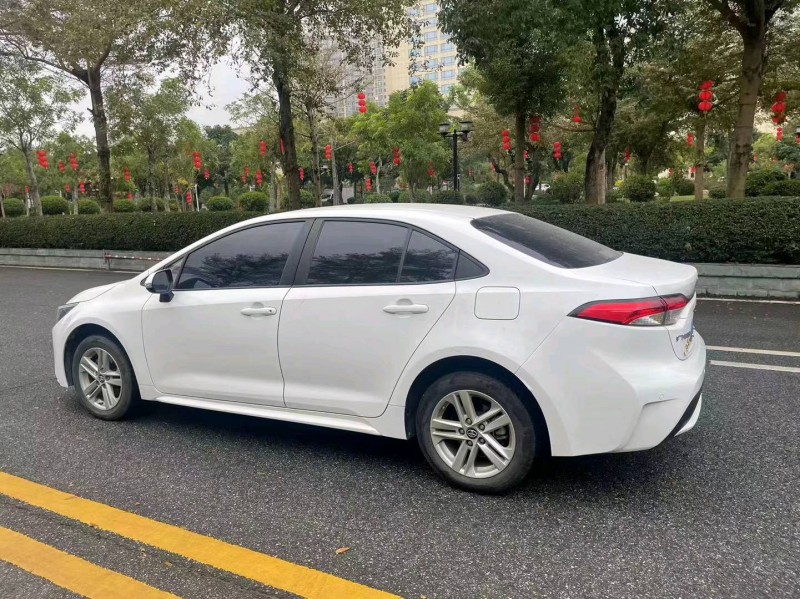 茂名20年丰田雷凌7